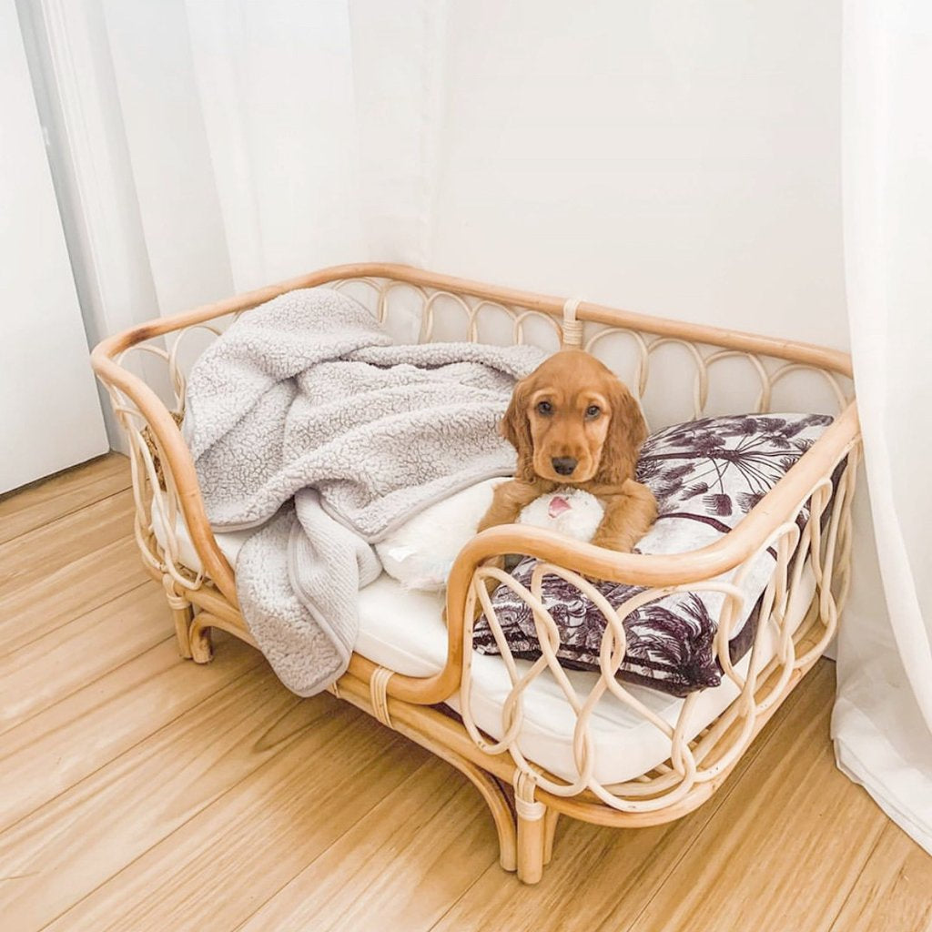 Pet Bed Handmade Rattan Woven Pet Bed Sofa for Dogs